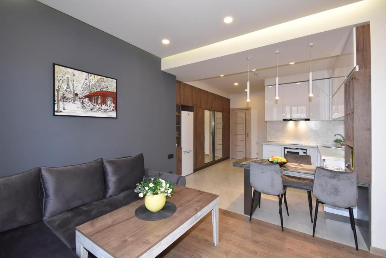 Home4You City Center Apartments Jerevan Exteriör bild