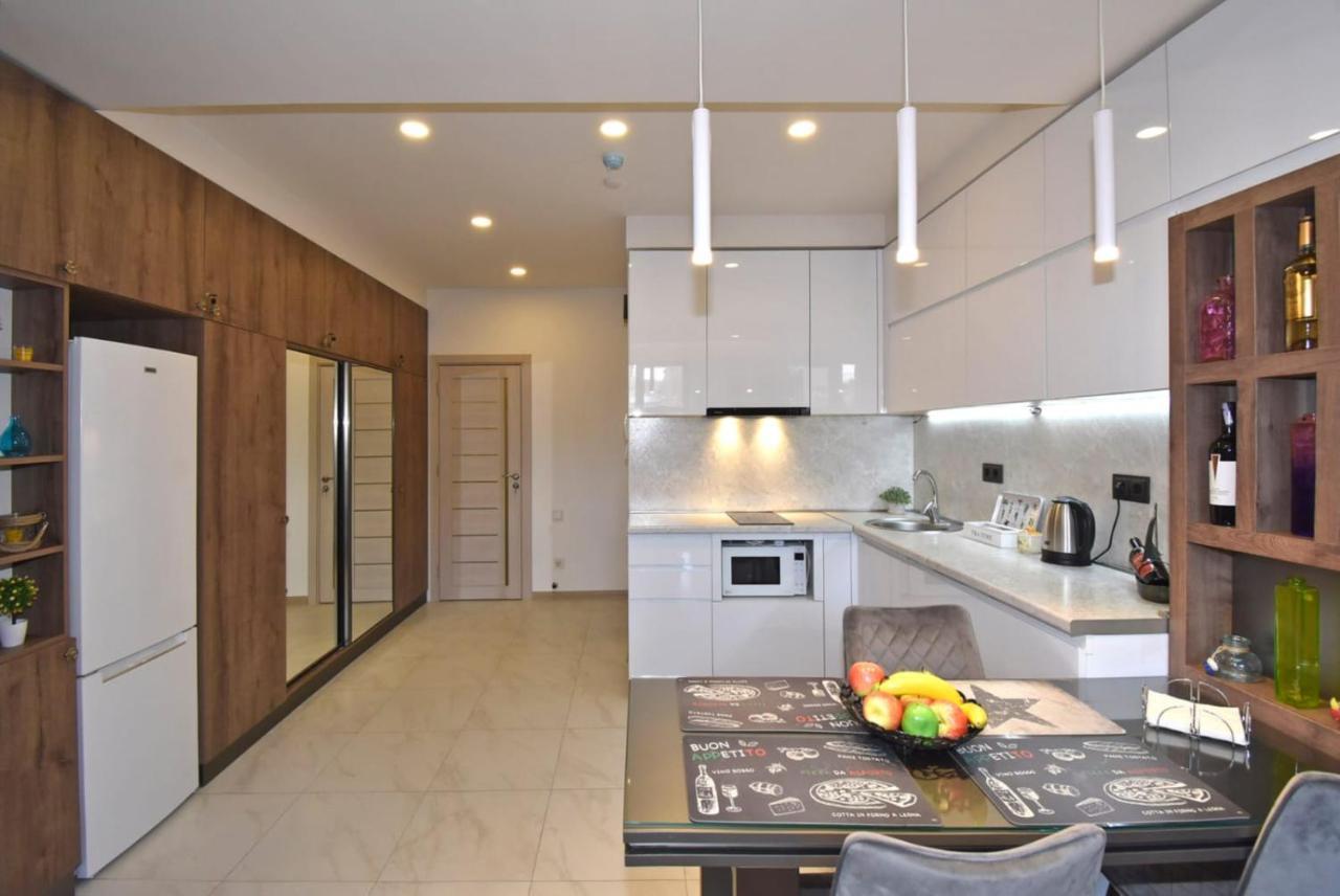 Home4You City Center Apartments Jerevan Exteriör bild