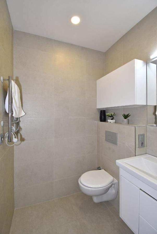 Home4You City Center Apartments Jerevan Exteriör bild