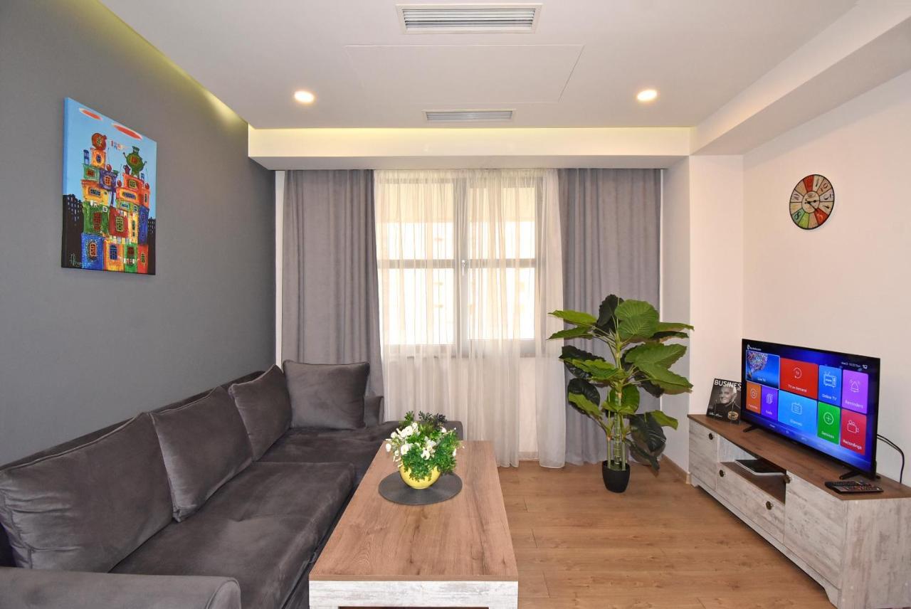 Home4You City Center Apartments Jerevan Exteriör bild