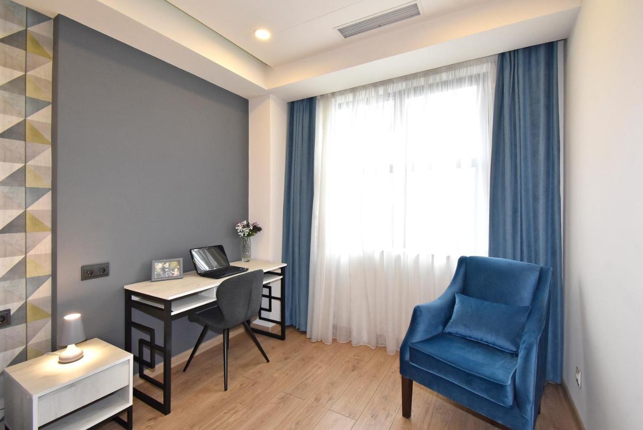 Home4You City Center Apartments Jerevan Exteriör bild