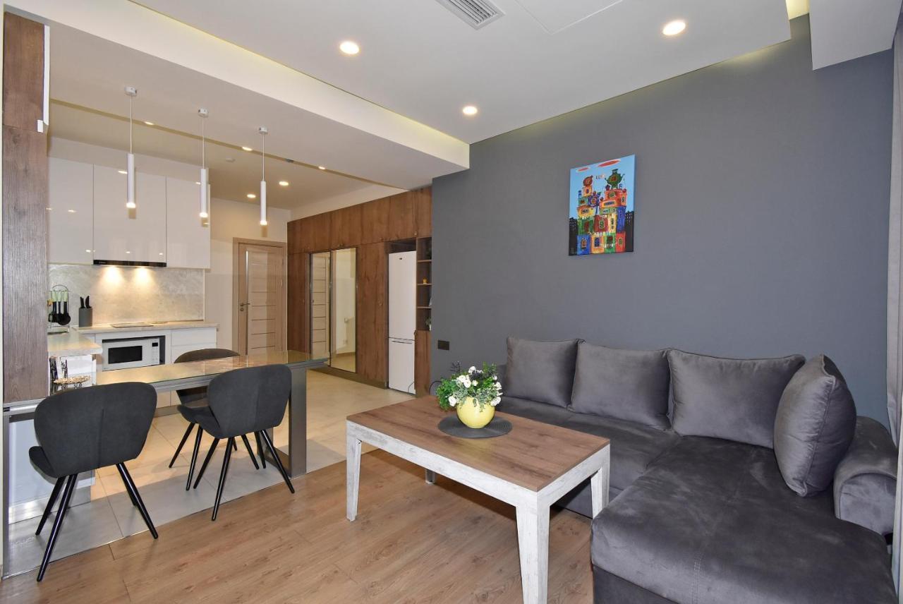 Home4You City Center Apartments Jerevan Exteriör bild
