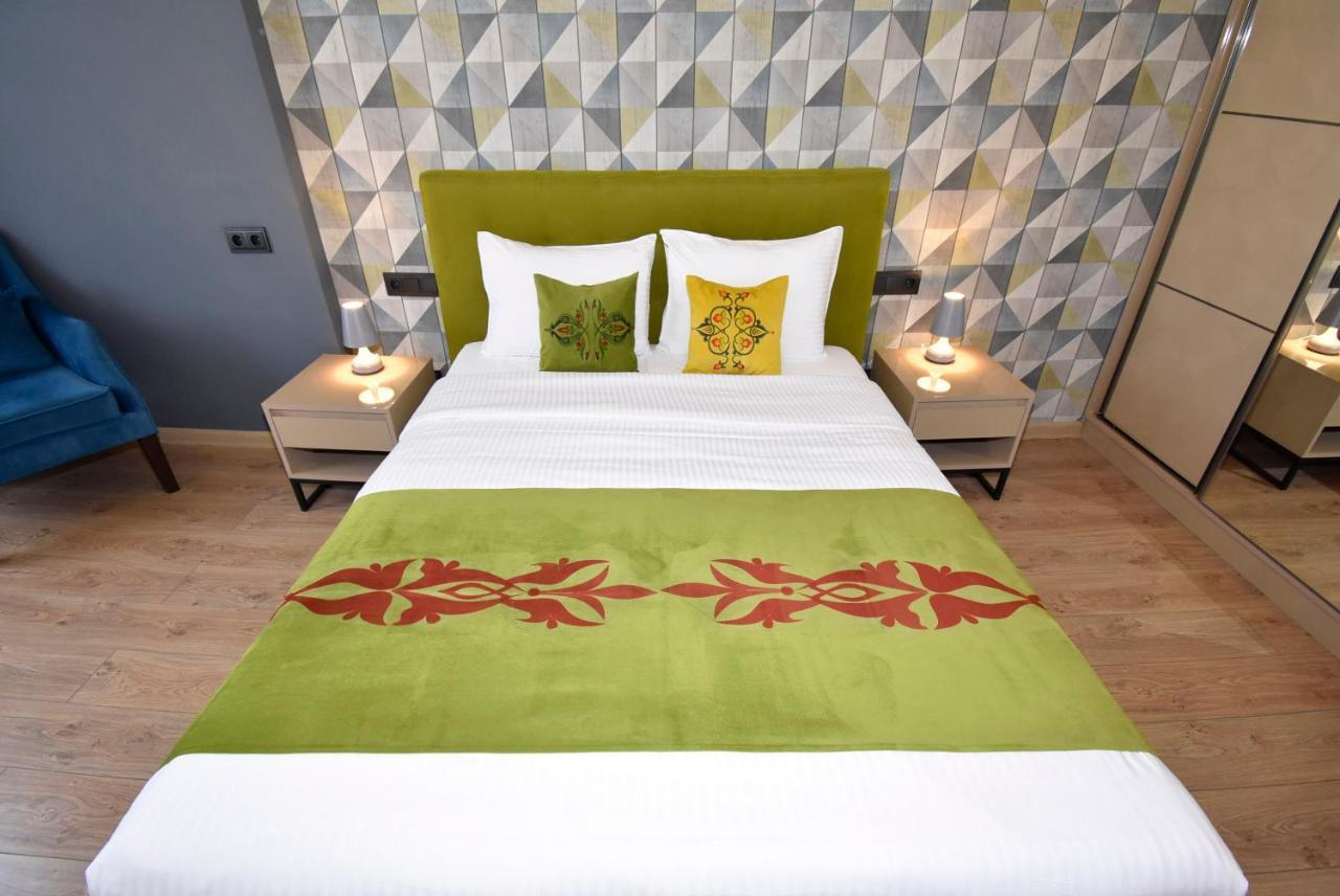 Home4You City Center Apartments Jerevan Exteriör bild